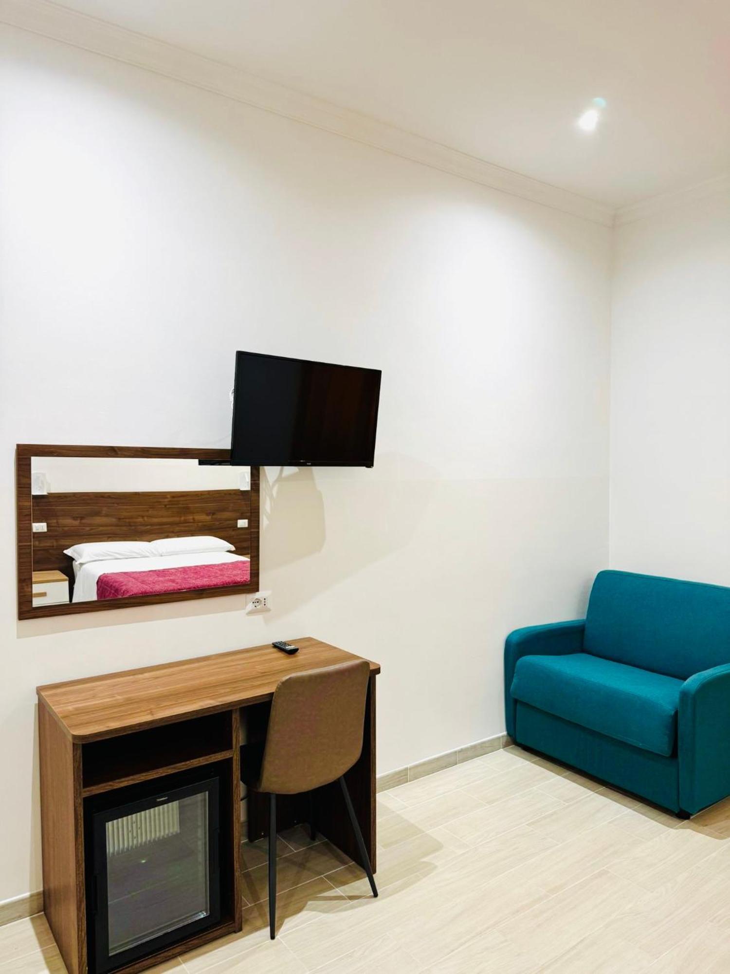 רומא Milazzo Suites מראה חיצוני תמונה