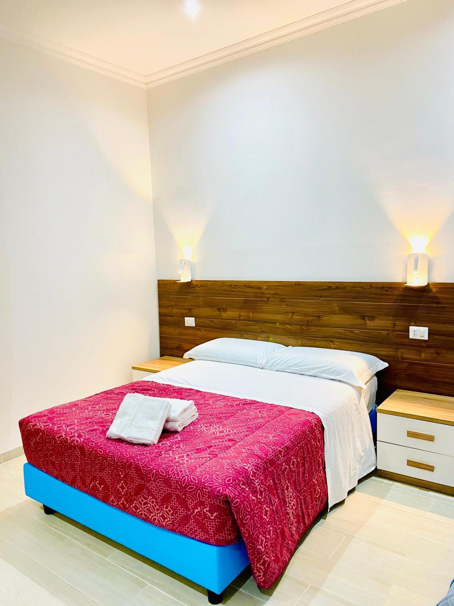 רומא Milazzo Suites מראה חיצוני תמונה