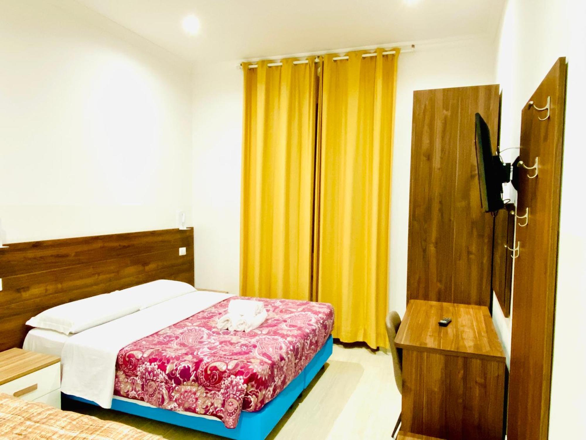 רומא Milazzo Suites מראה חיצוני תמונה